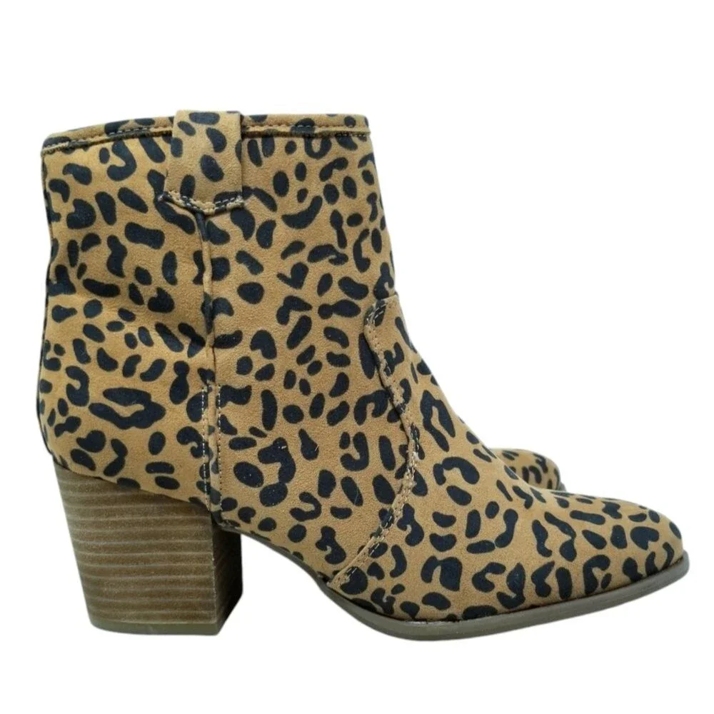 Carlos Santana Leopard Rowan Ankle Boots Size 8